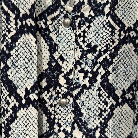 EUC Dennis Basso blouse. High quality - Picture 2 of 8